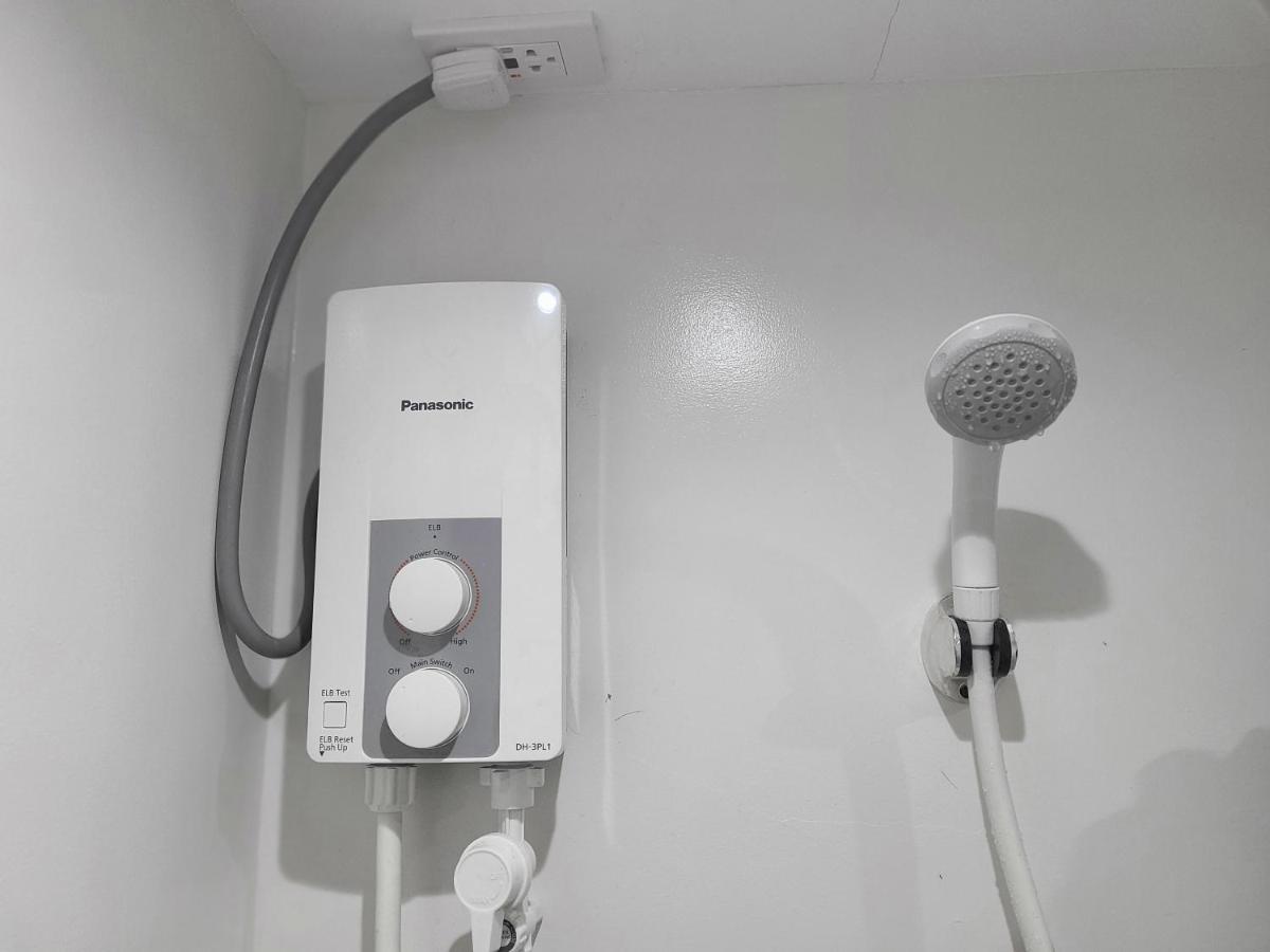 Plumera Condo Near Mactan Airport Studio With Balcony Bankal 외부 사진