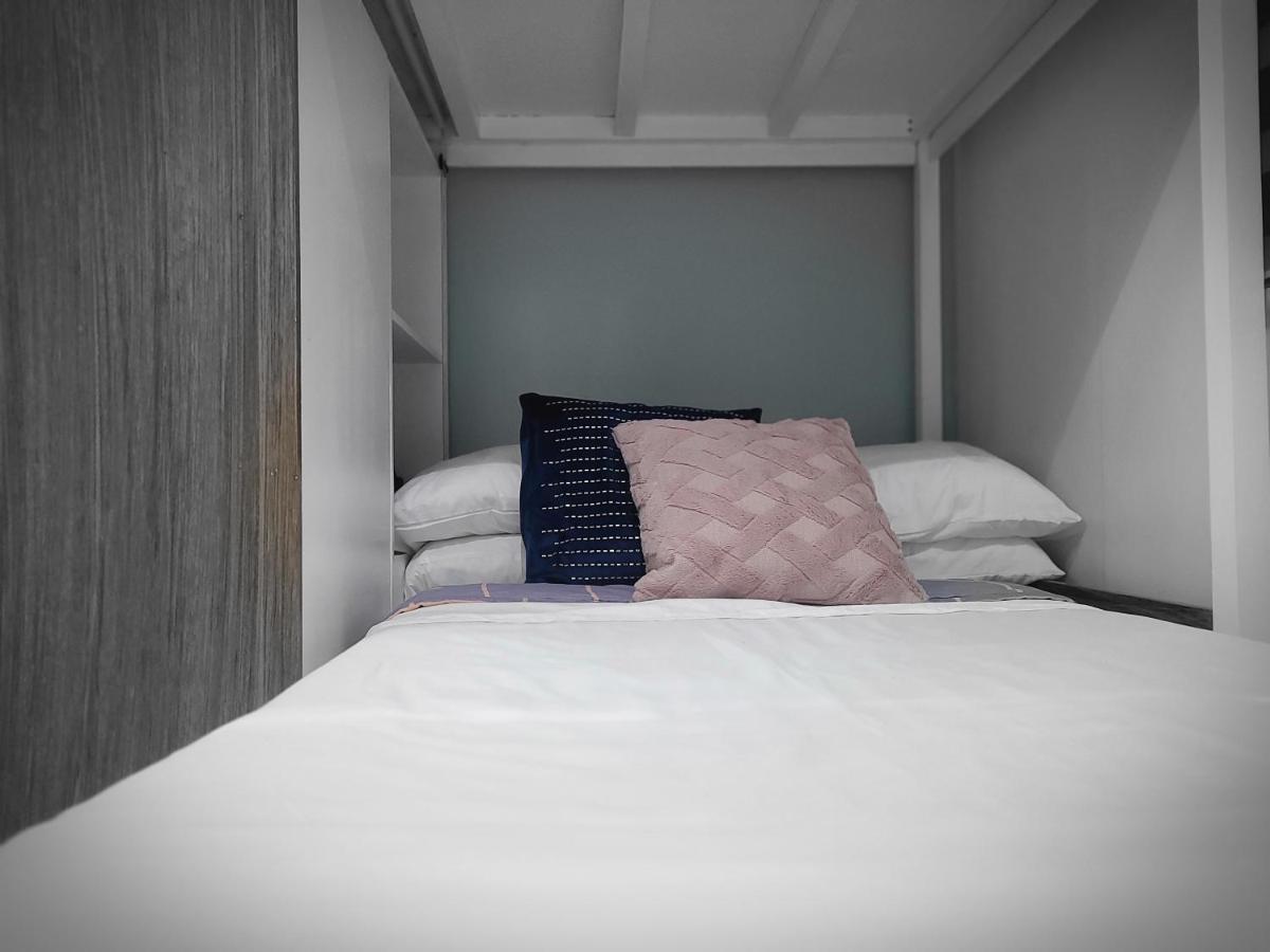 Plumera Condo Near Mactan Airport Studio With Balcony Bankal 외부 사진